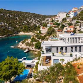Luxury Beachfront Villa with Heated Infinity Pool near Trogir, Sleeps 8